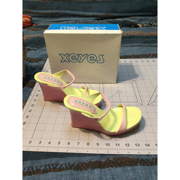 Women's Xeyes Wedge Sandals Pink & Yellow 7 - Picture 1 of 3